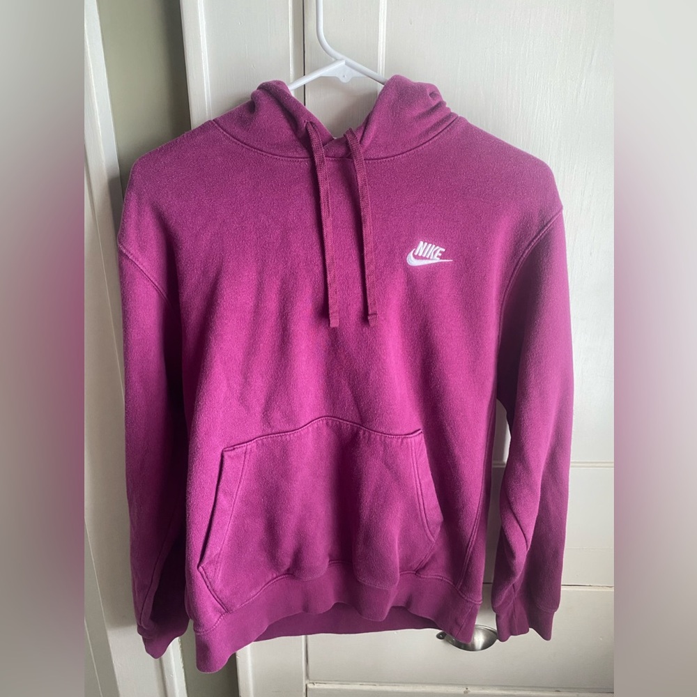 Nike Hoodie Unisex Small Magenta Pullover Swoosh Logo Kangaroo Pocket Sweatshirt